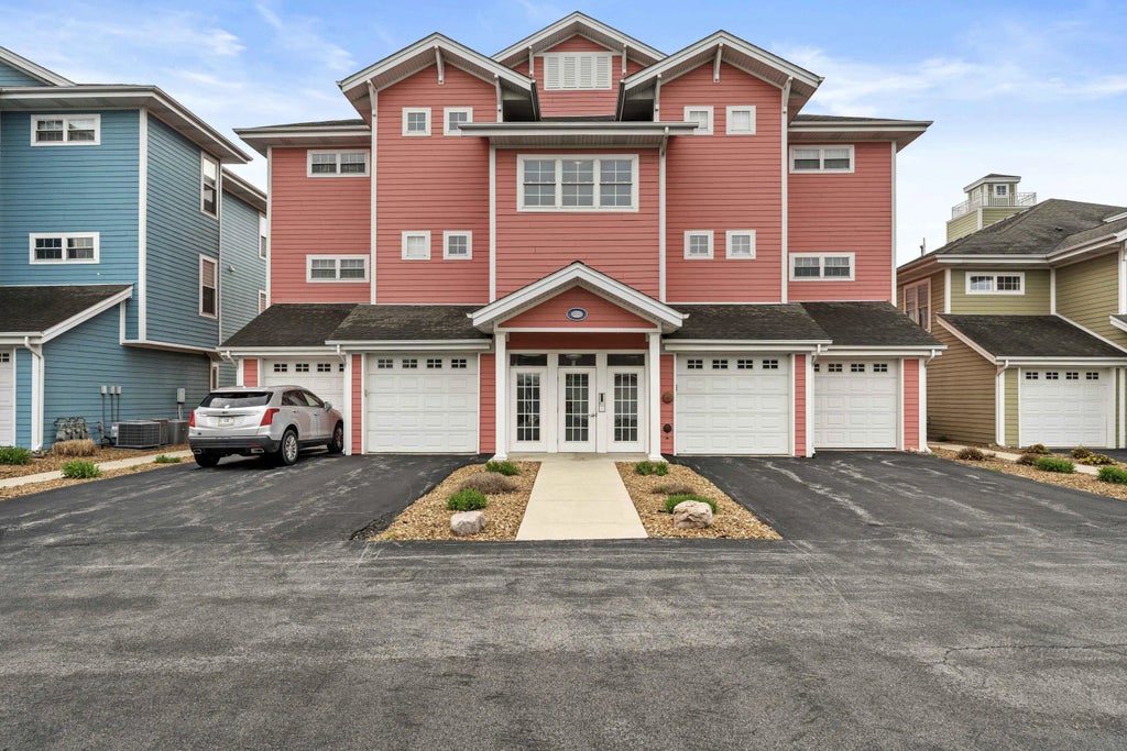 13244 E Lakeshore Drive B-102, Cedar Lake