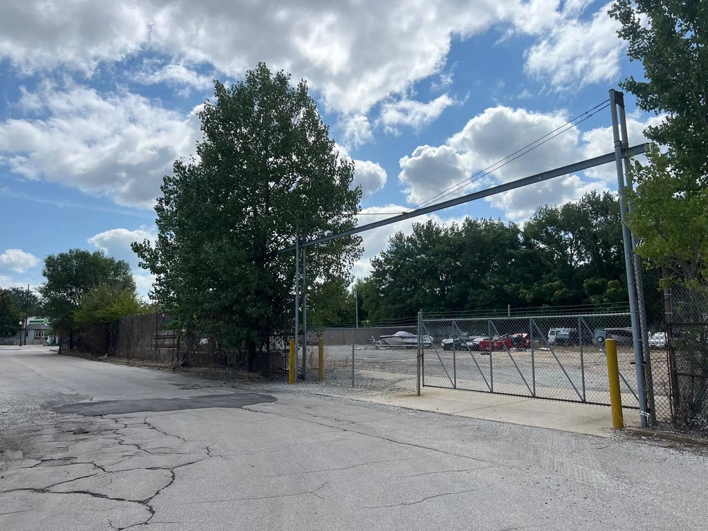 2248 New York Avenue, Whiting