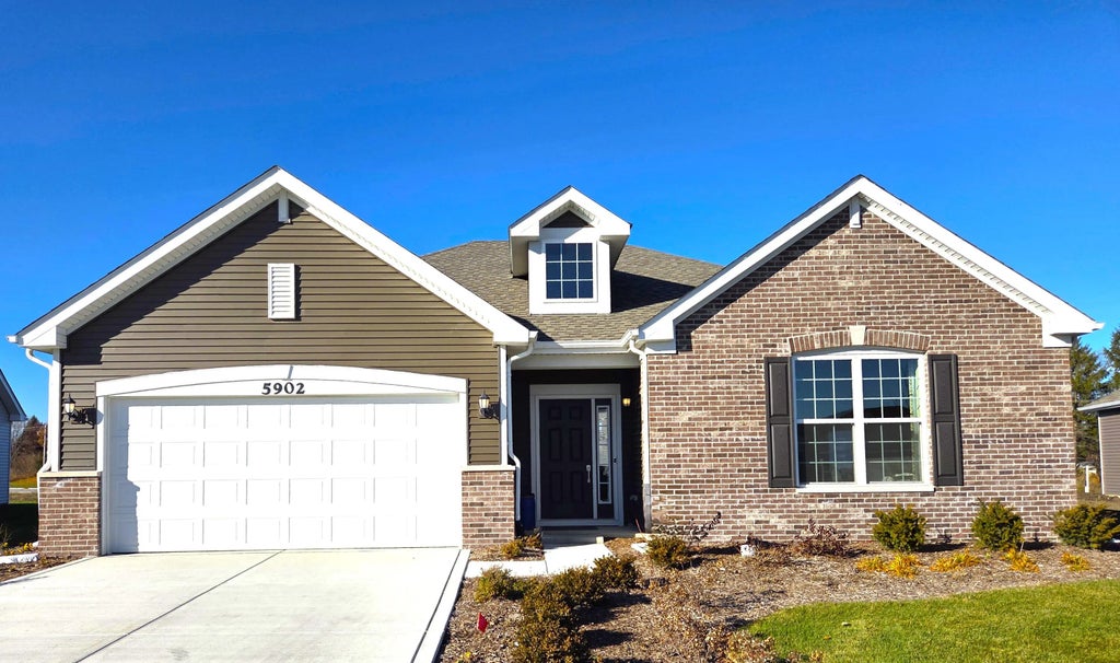 5902 E 109th Place, Winfield