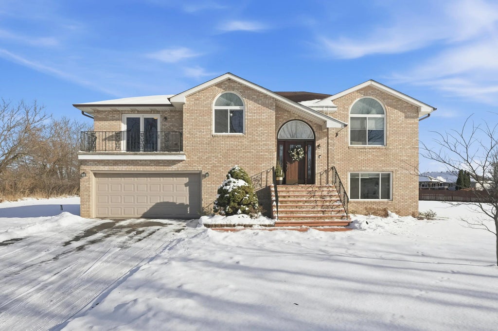 11109 Iowa Street, Crown Point
