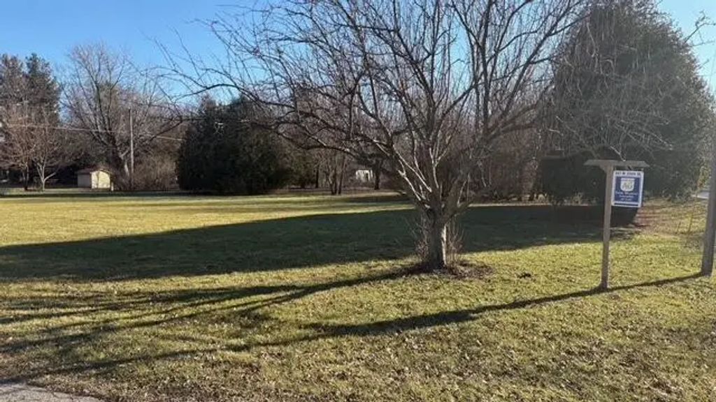 23503 Shelby Road, Shelby