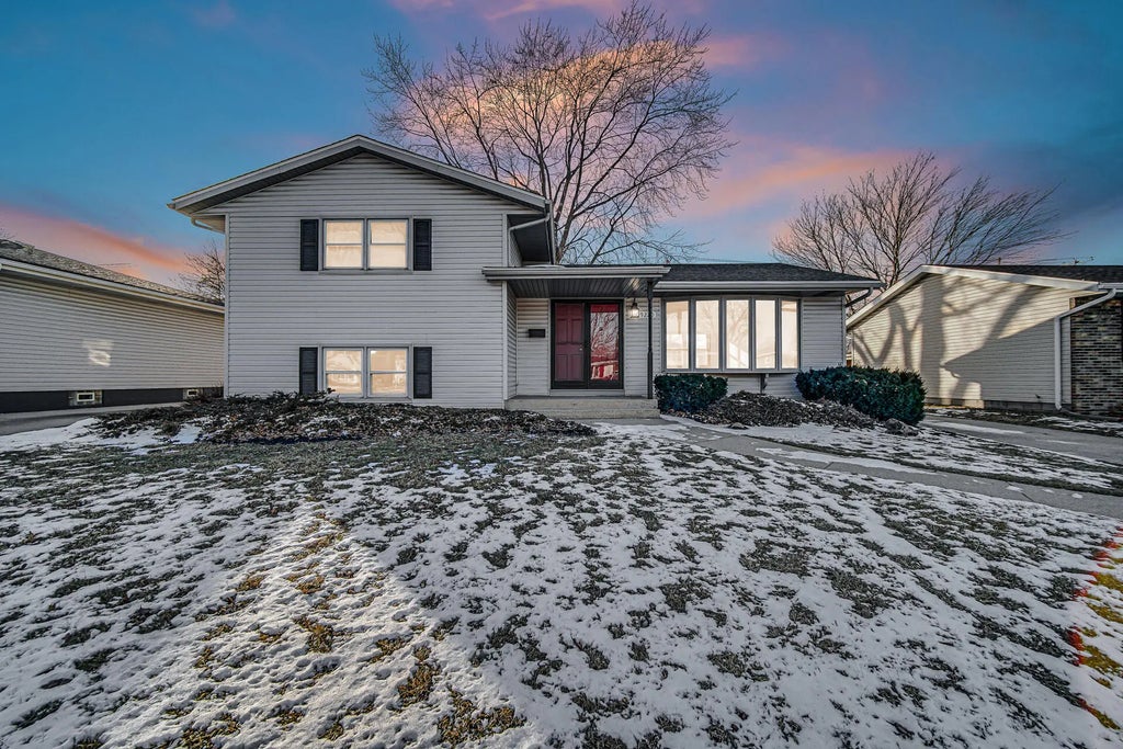 9220 Wildwood Drive, Highland