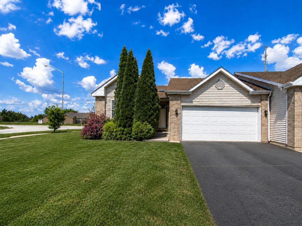 990 W 87th Avenue, Merrillville