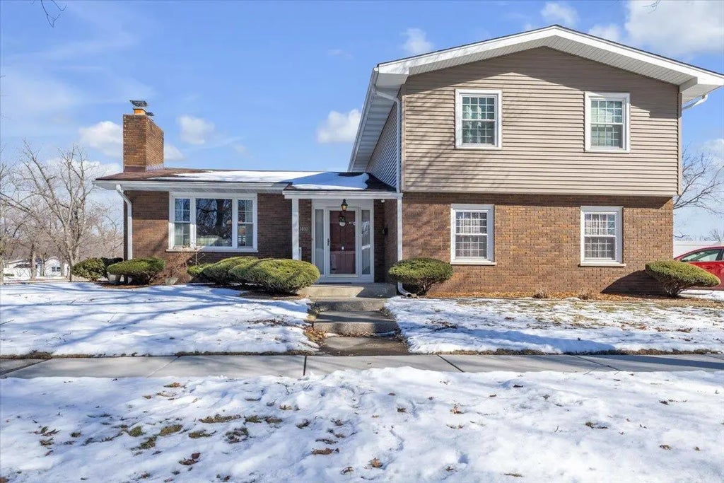 1400 Fran Lin Pkwy, Munster