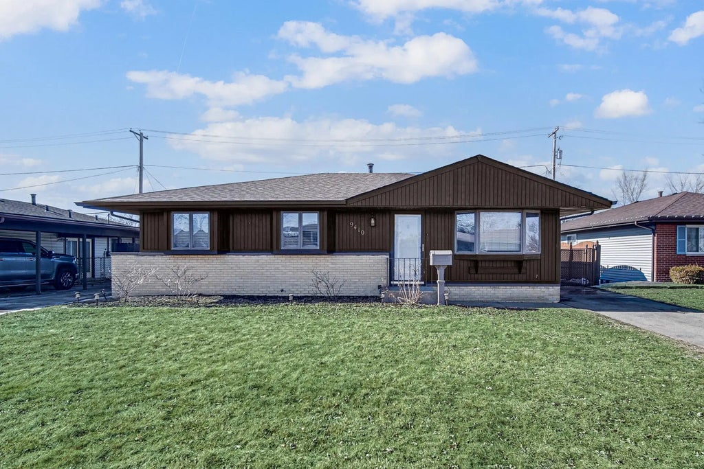 9410 Farmer Drive, Highland