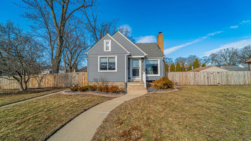 2627 Clough Avenue, Highland