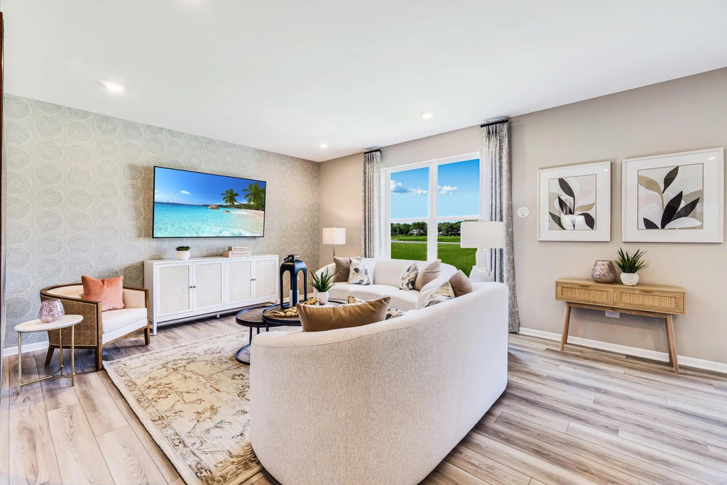 8692 Graystone Drive, Lowell