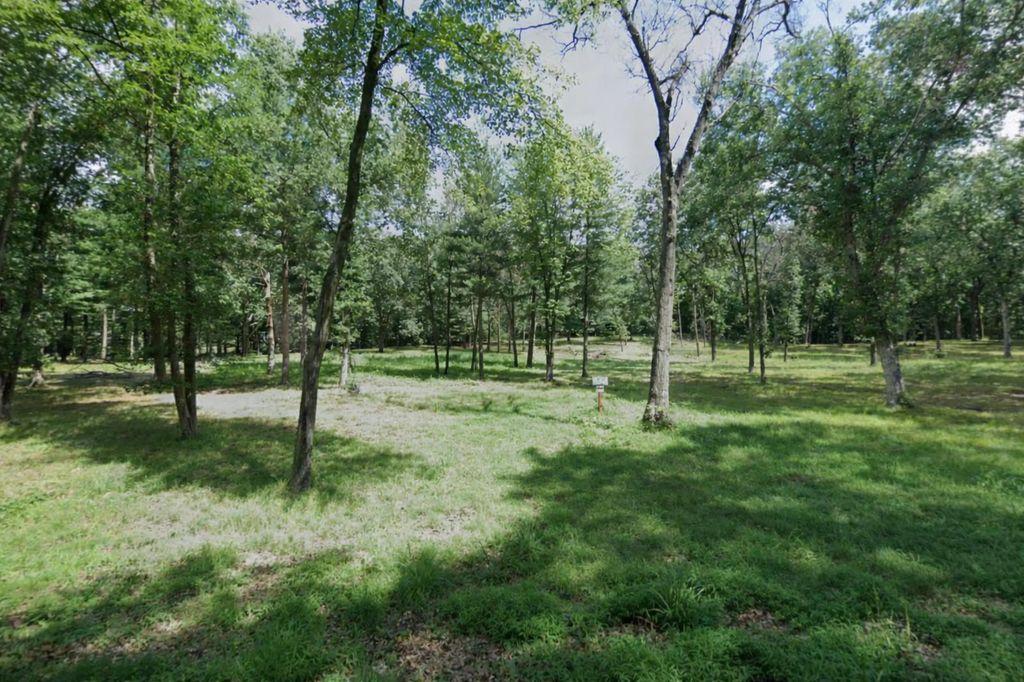 6346 E North Drive, Knox