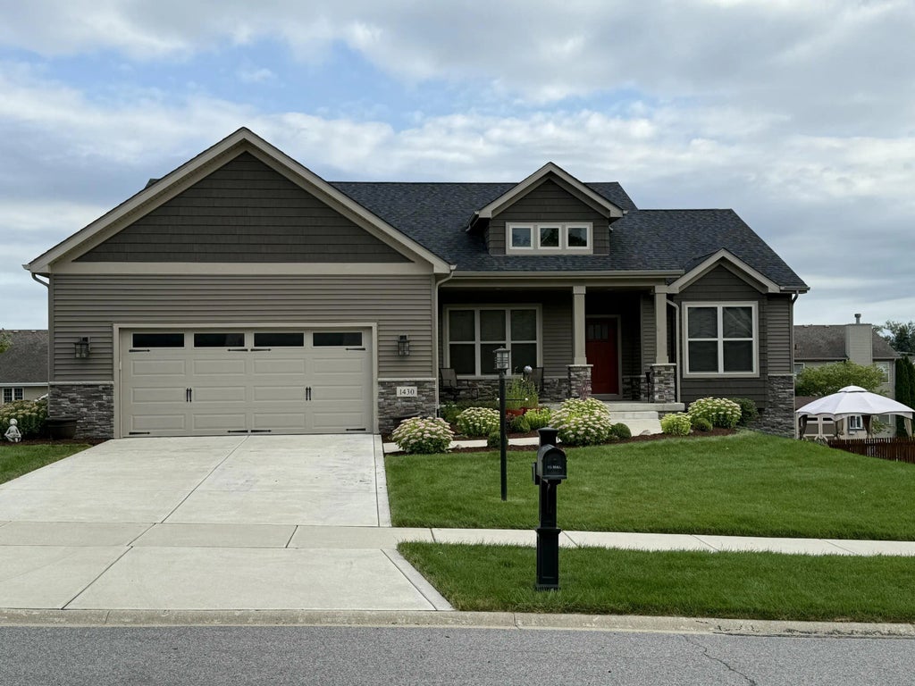 1430 Tate Drive, Schererville