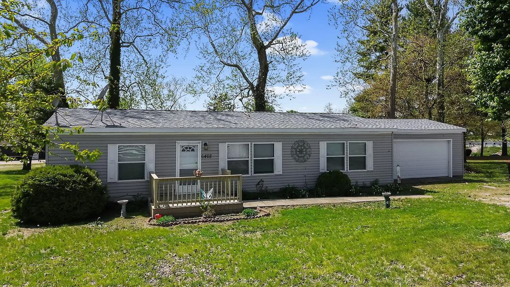 6468 N Bedford Bay Court, Monon