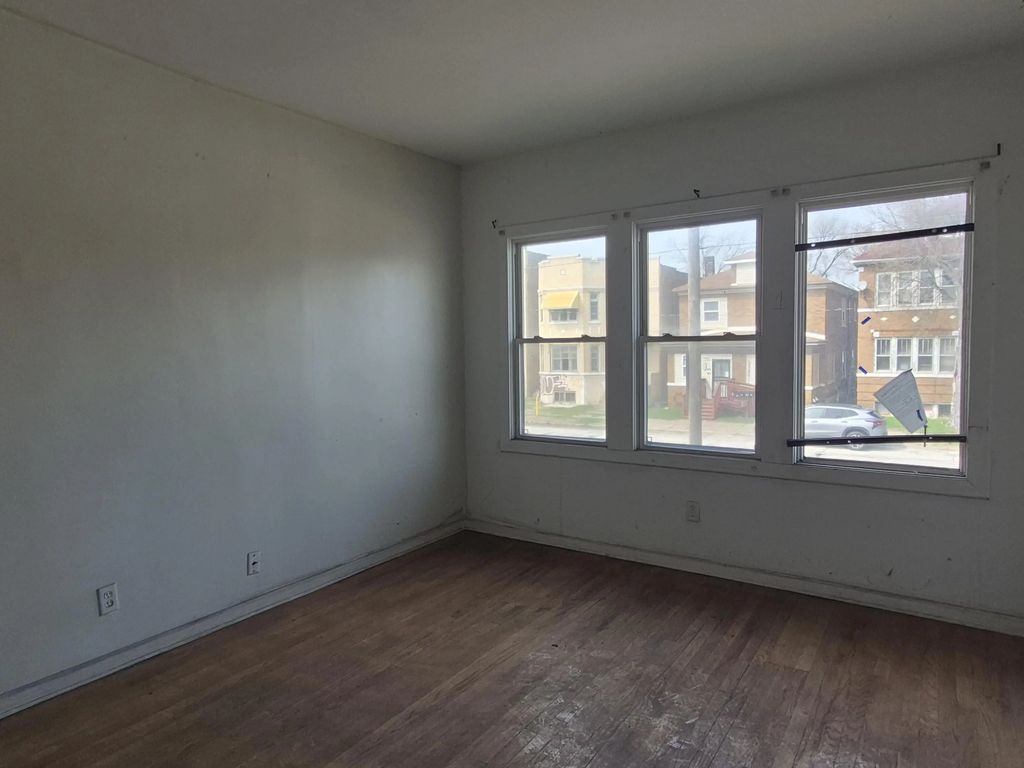 1113 W 11th Avenue, Gary