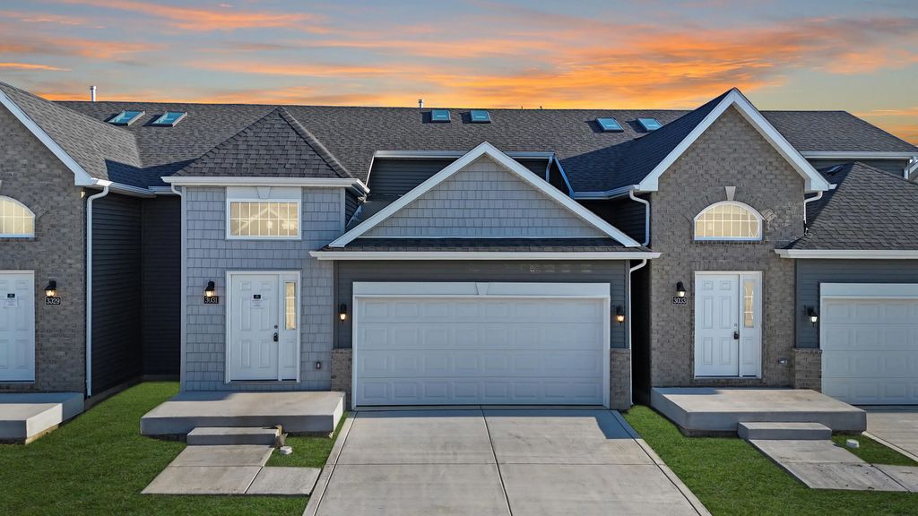 3031 W 82nd Place, Merrillville