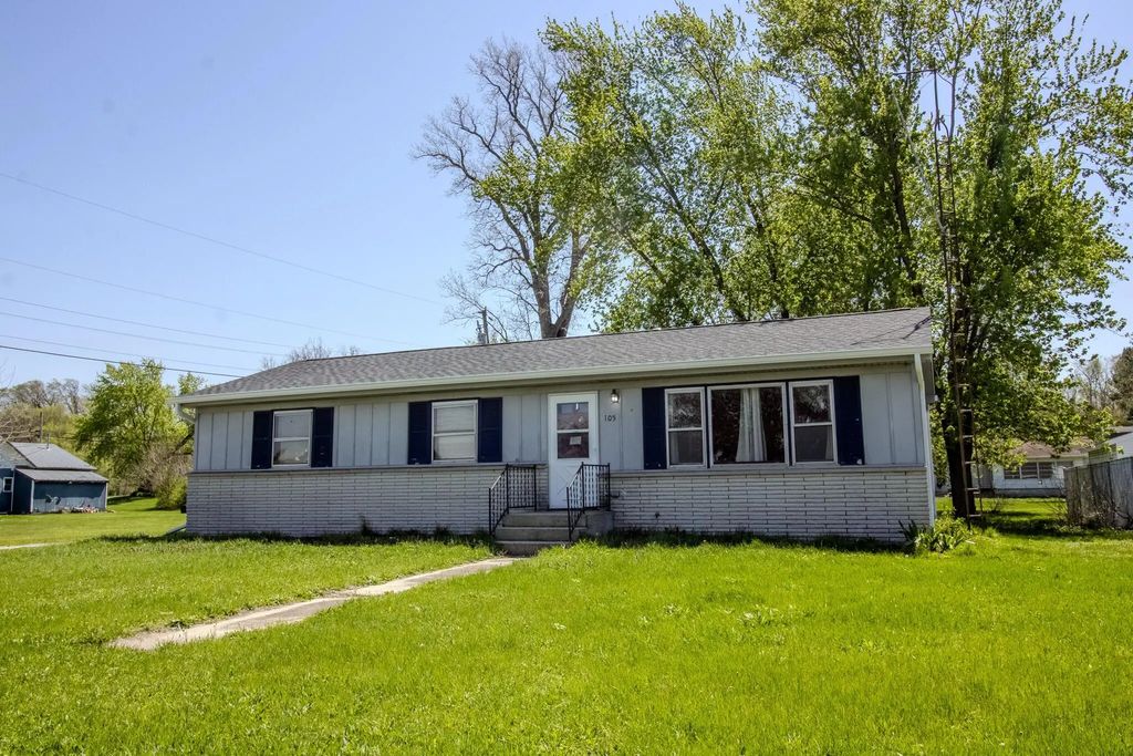 105 W Green Street, San Pierre