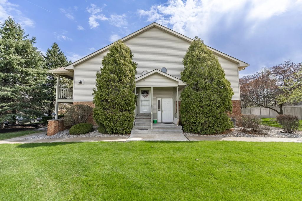 2104 Terrace Drive, Highland
