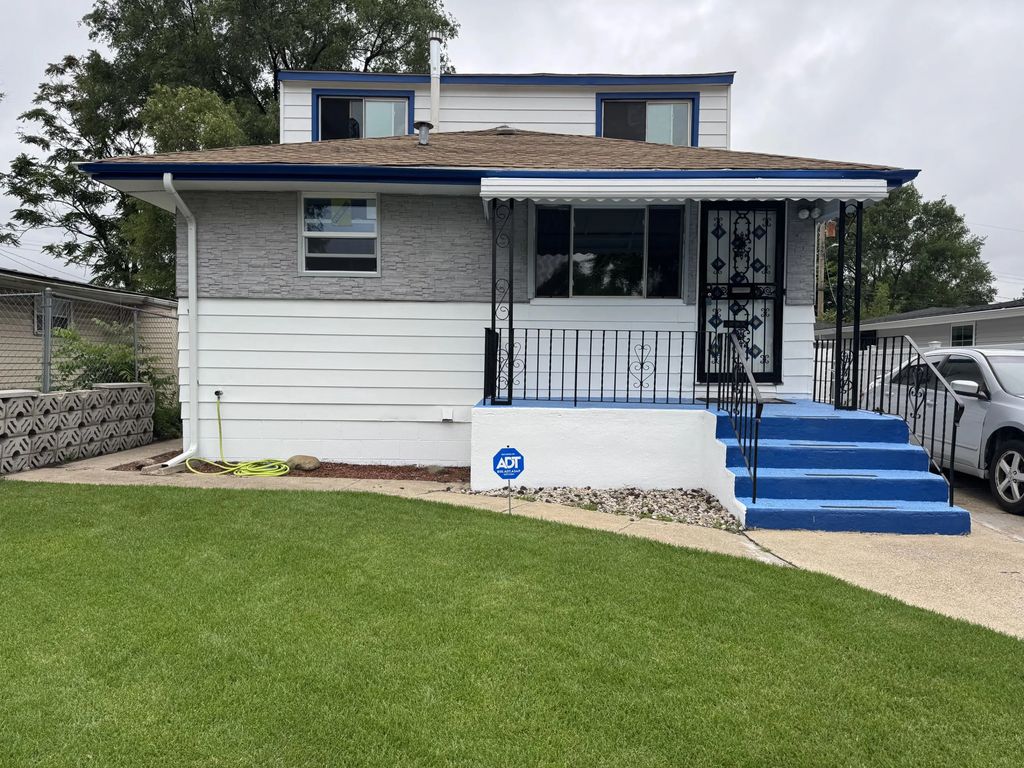 1960 M L King Drive, Gary