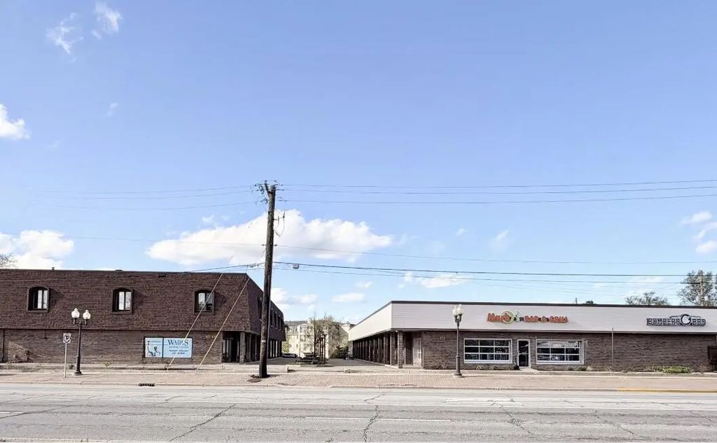 435 Ridge Road, Munster