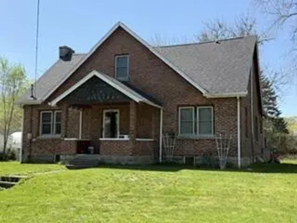 2198 Crisman Road, Portage