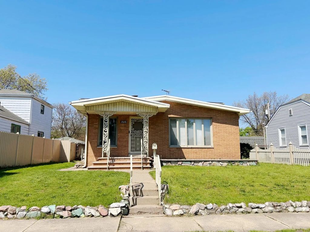 2048 Roosevelt Place, Gary
