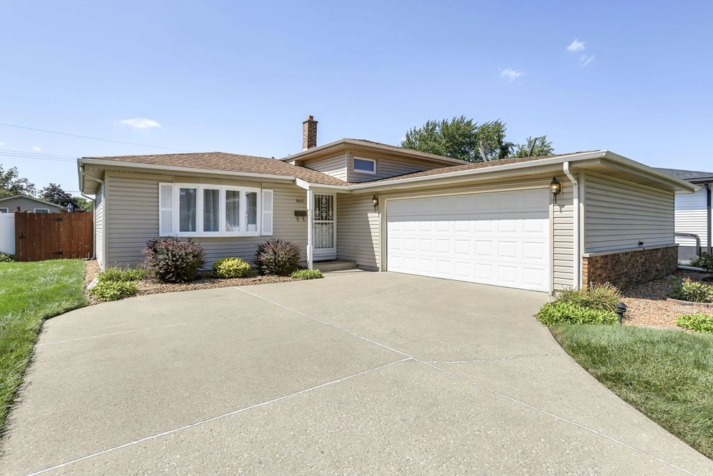 8612 Jefferson Avenue, Munster