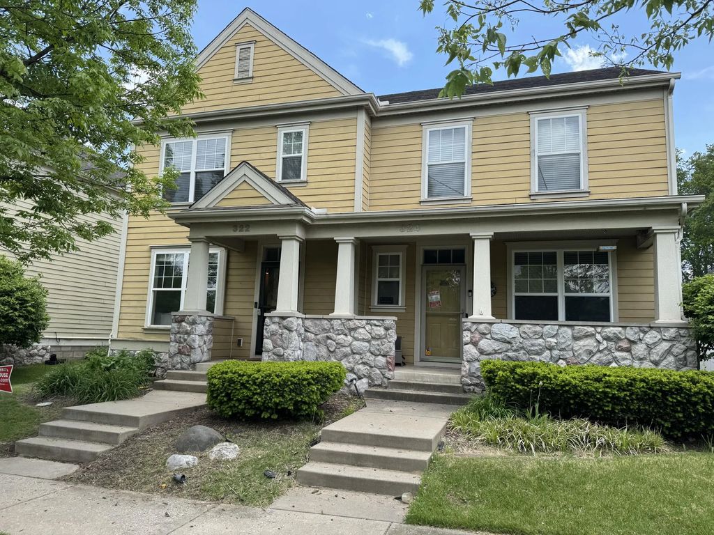 322 Village Square, Burns Harbor