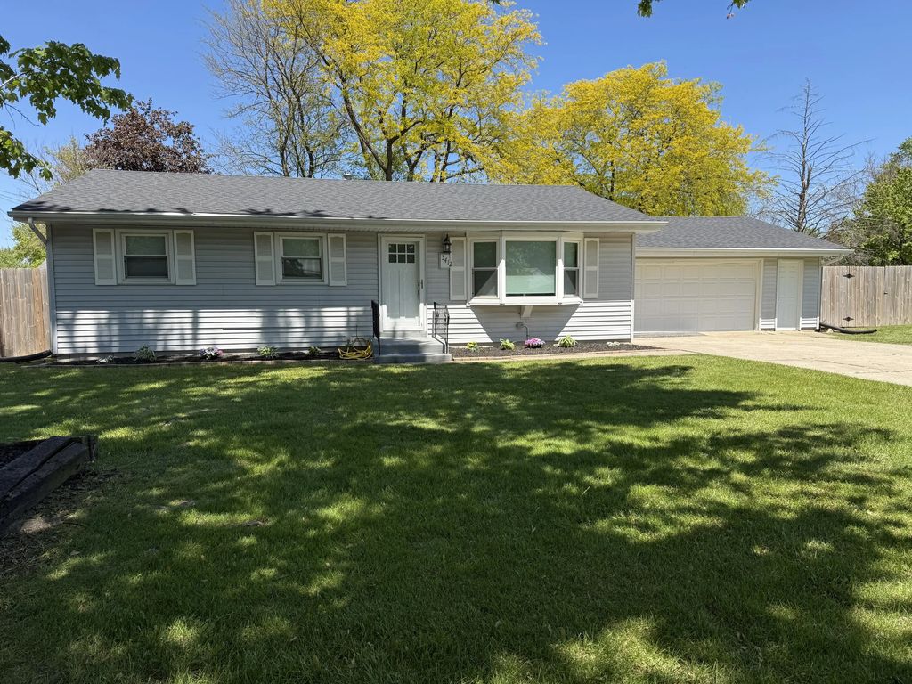3412 W 78th Place, Merrillville