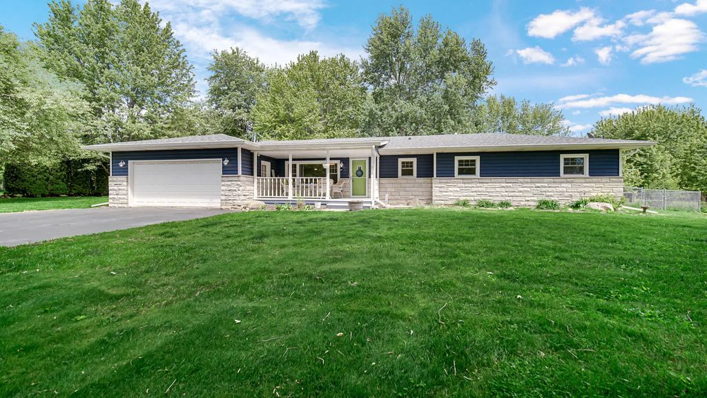 6717 N State Road 49, Wheatfield