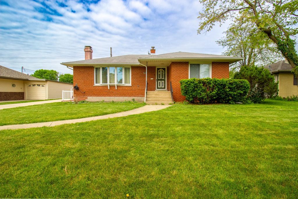 7920 Harrison Avenue, Munster
