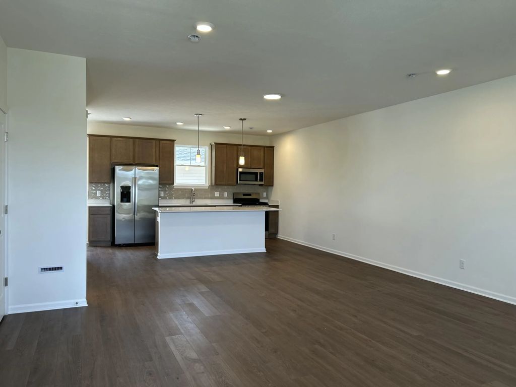 6163 Rushing Avenue, Portage