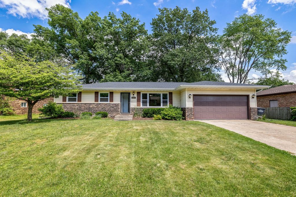 2853 Teresa Street, Portage