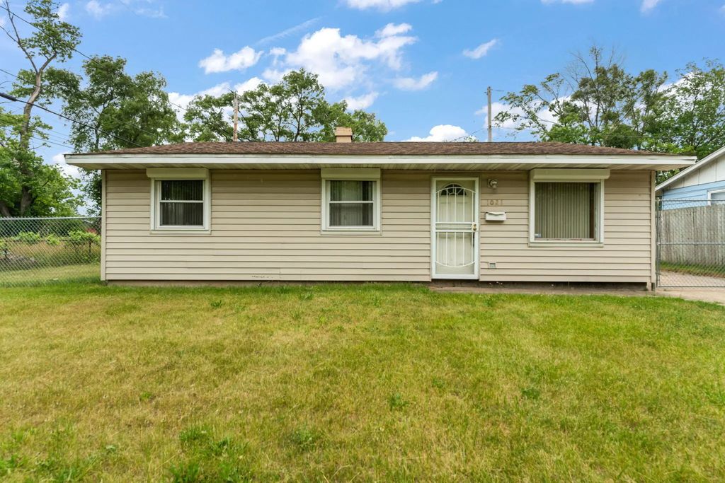 1021 Hamilton Place, Gary