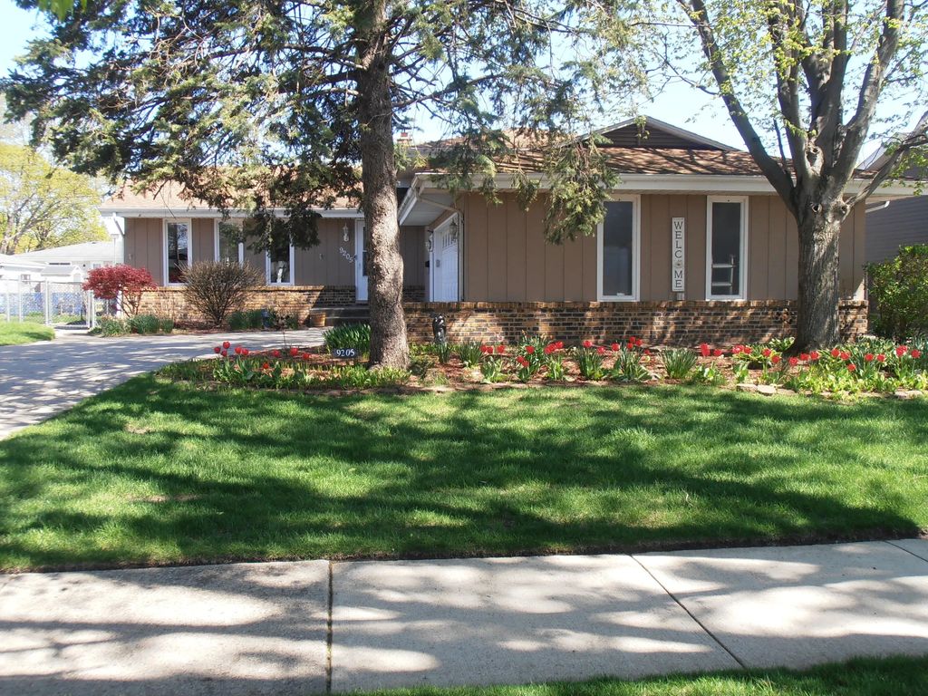 9205 Idlewild Drive, Highland