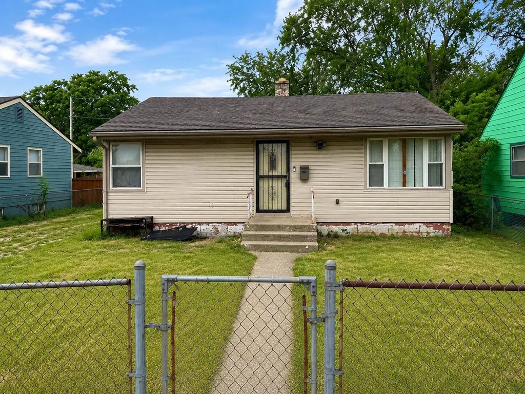 1224 Clay Street, Gary