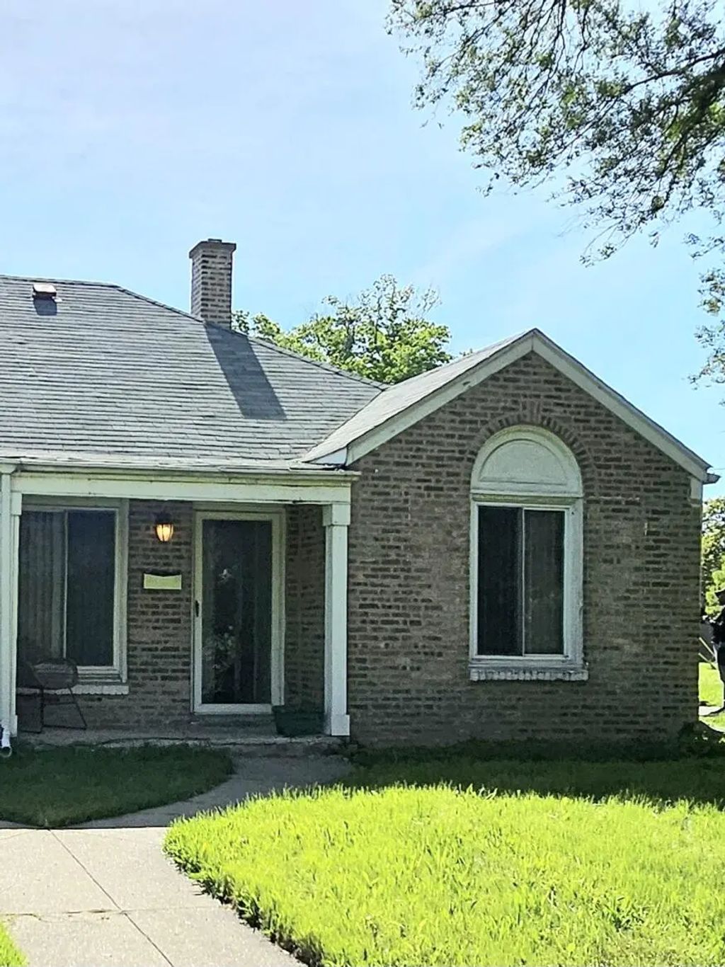 7608 Manor Avenue, Munster