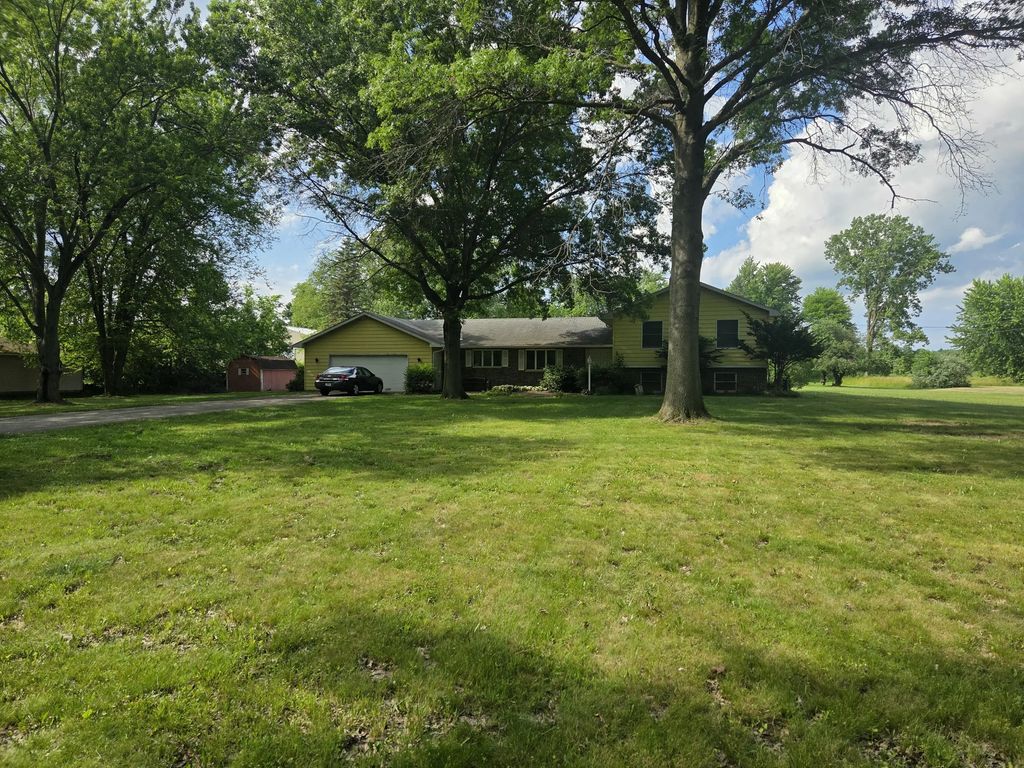 397 E 1300 N, Chesterton