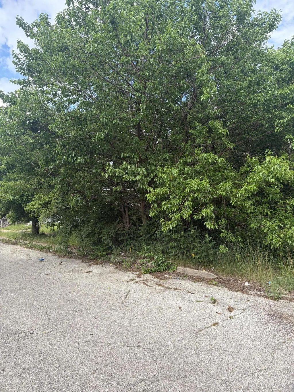 725 W 7th Avenue, Gary