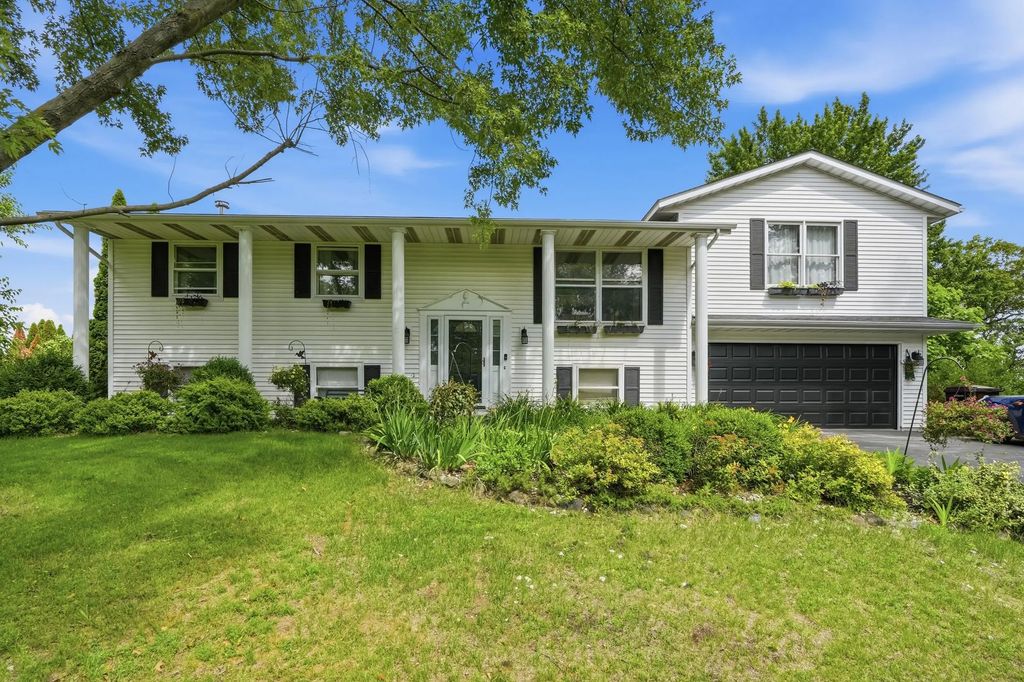 9371 N 408 E, Lake Village