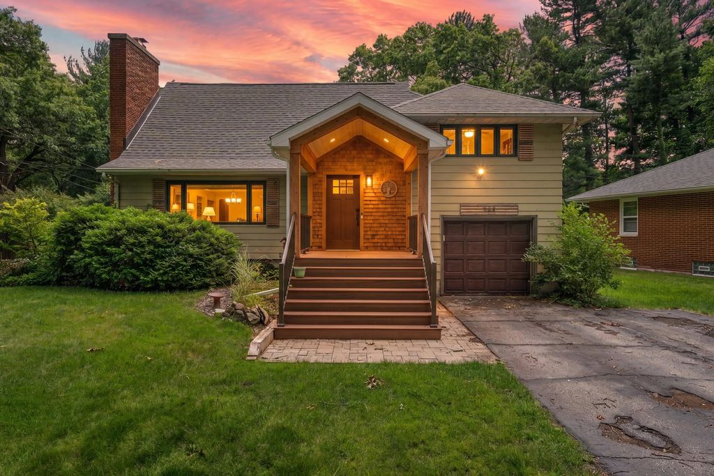 508 Marquette Trail, Pottawattamie Park