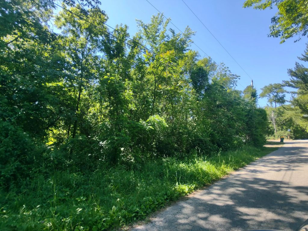902 Beech Street, North Judson