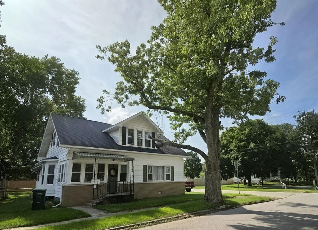 116 George Street, North Judson