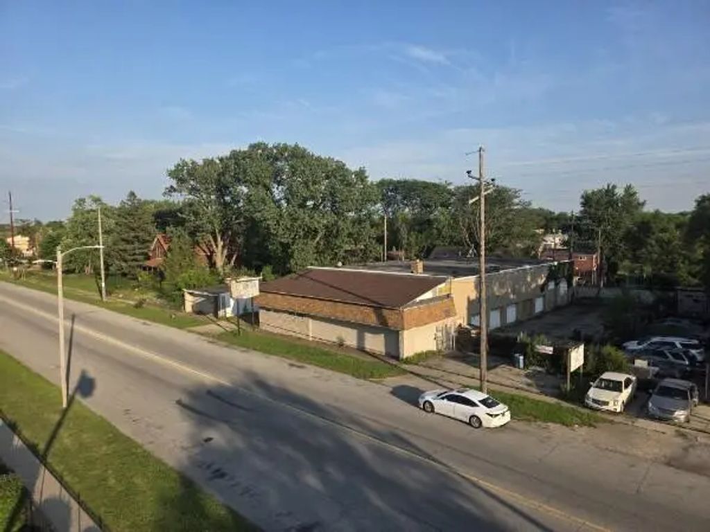 2563 W 11th Avenue, Gary