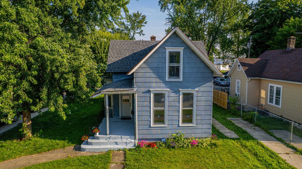 137 E Fulton Street, Michigan City
