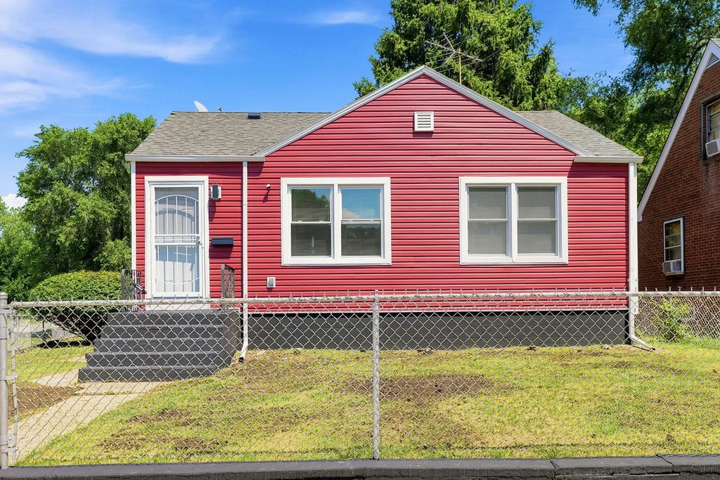 1001 Utah Street, Gary