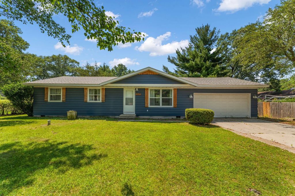 10370 N 477 E, DeMotte