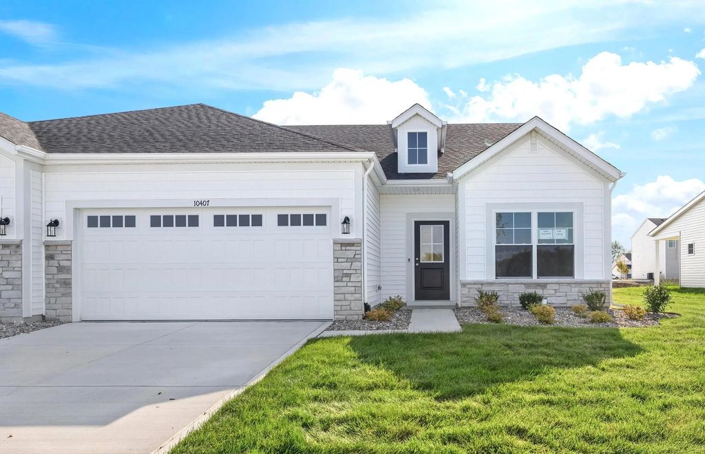 10407 Iowa Street, Crown Point