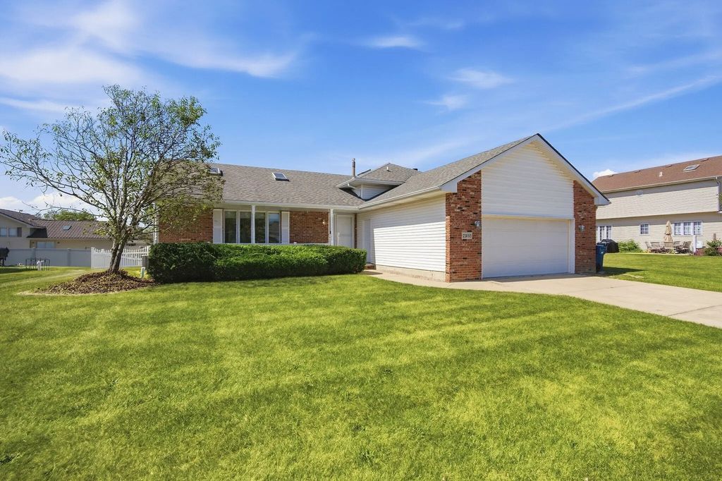 2968 Autumn Lane, Dyer