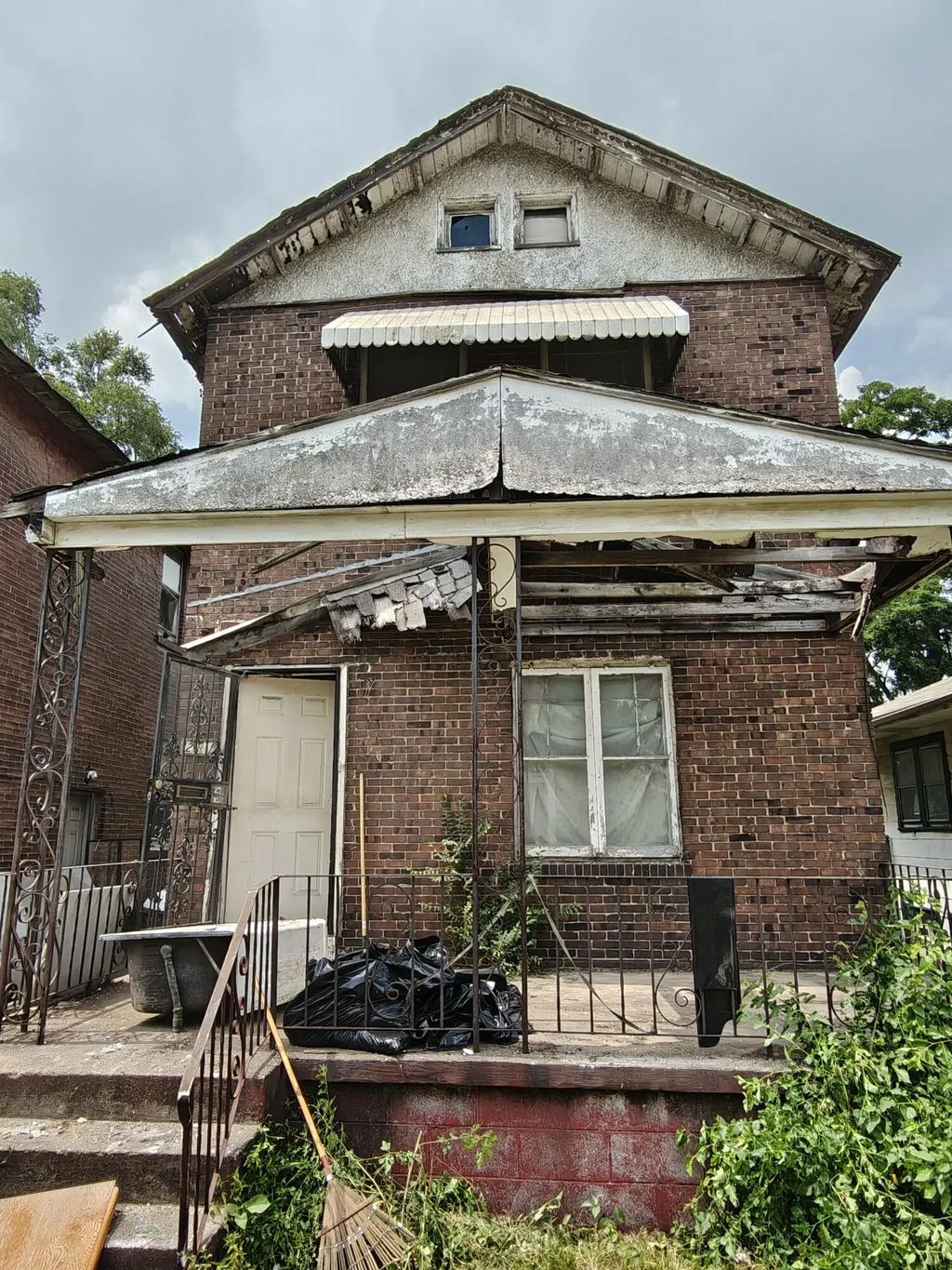 216 Ellsworth Street, Gary