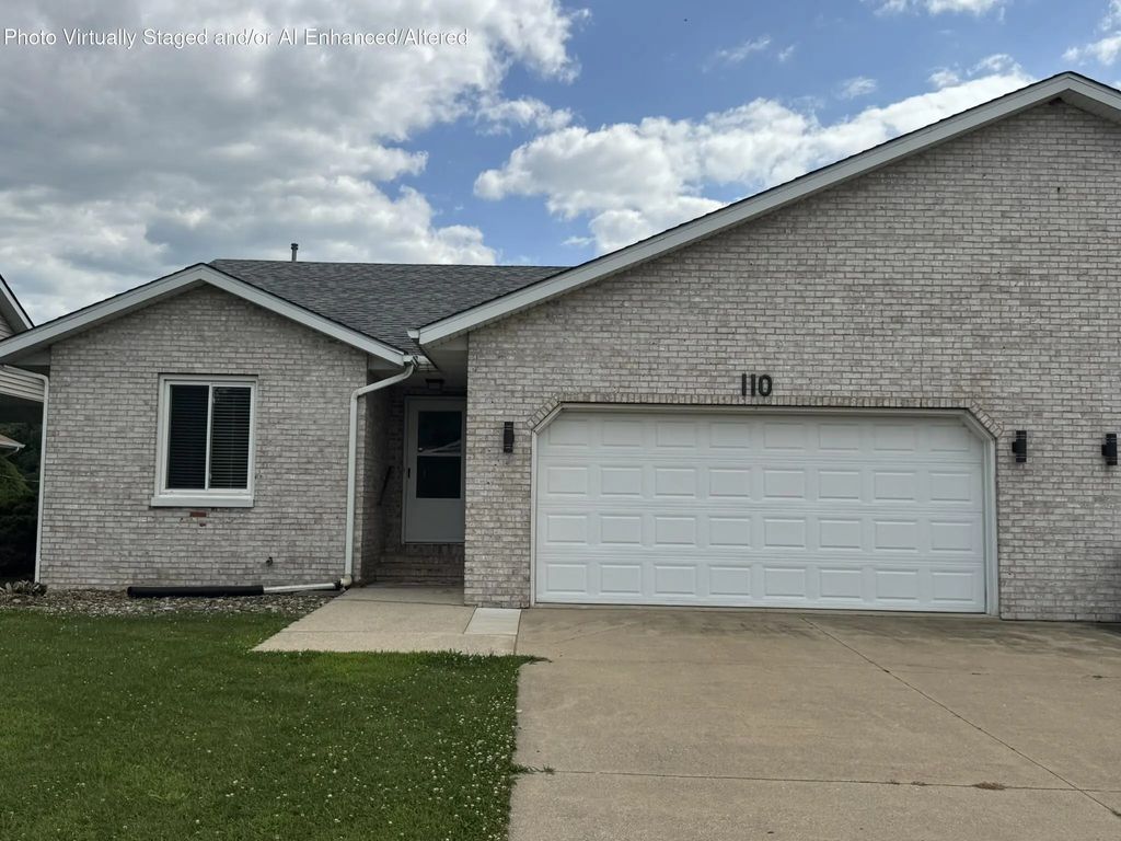 110 Lyn Dee Court, New Carlisle