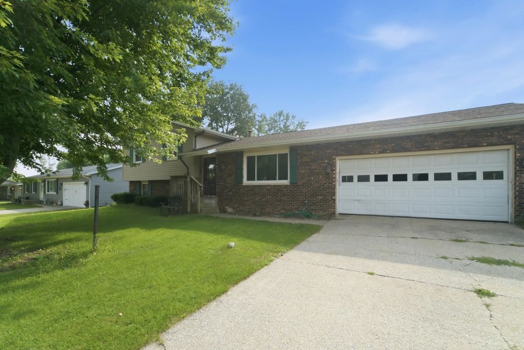 609 Black Oak Drive, Trail Creek