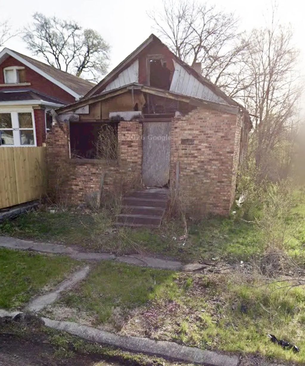 2443 Delaware Street, Gary