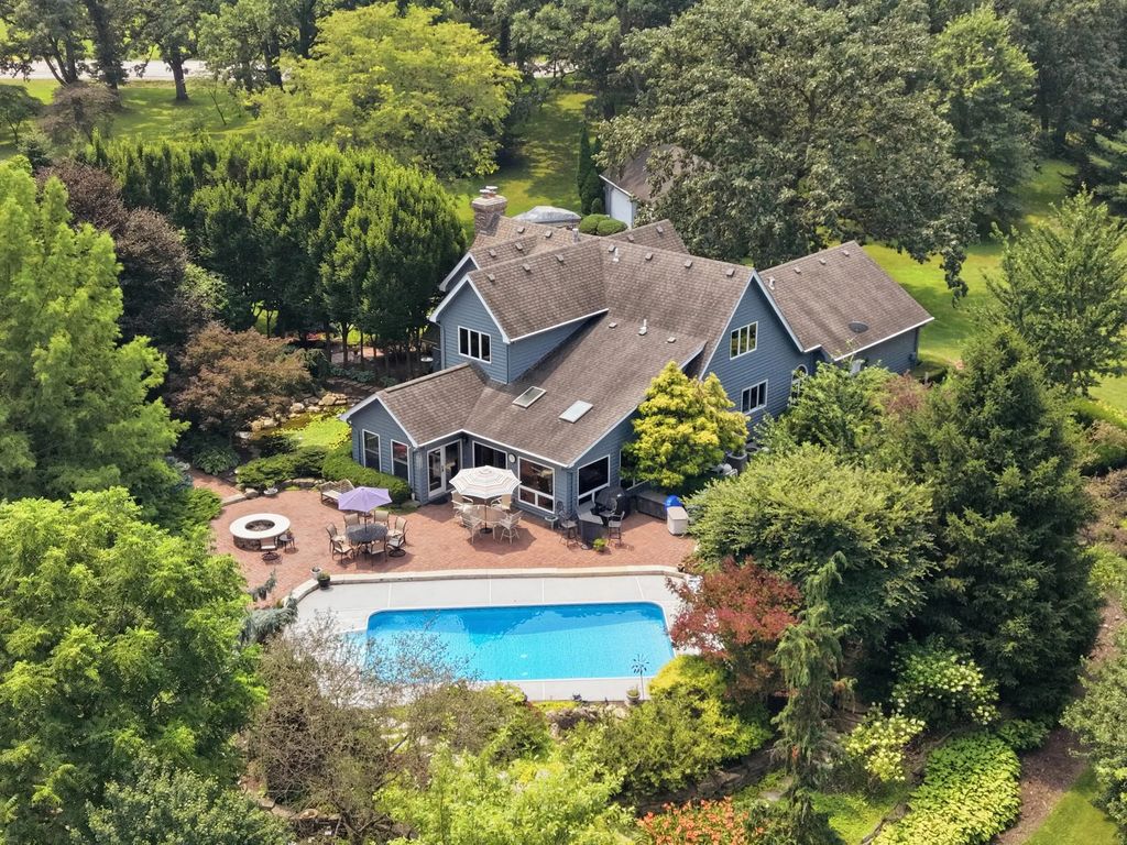 6234 E 109th Avenue, Crown Point